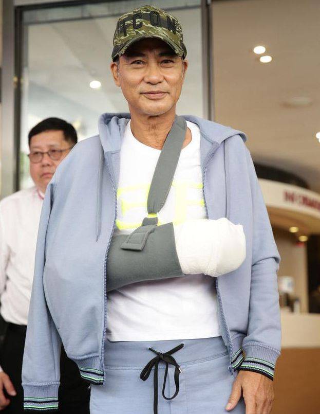 任达华手指受伤治疗情况_任达华被刺事件_制服 任达华 迅雷下载